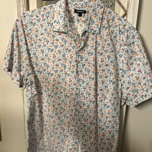 EUC! Express casual shirt  Men XL prints